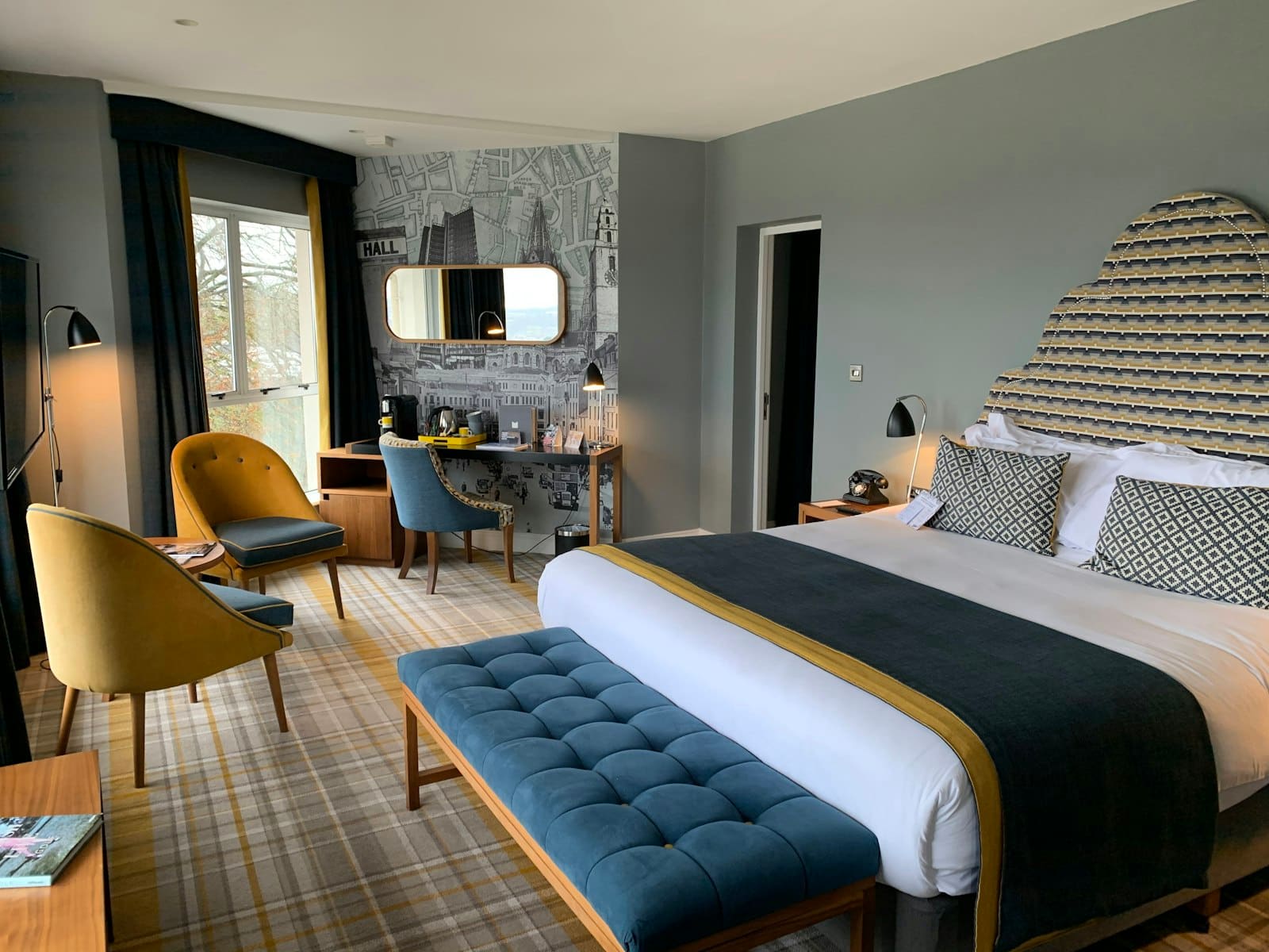 Deluxe Suite